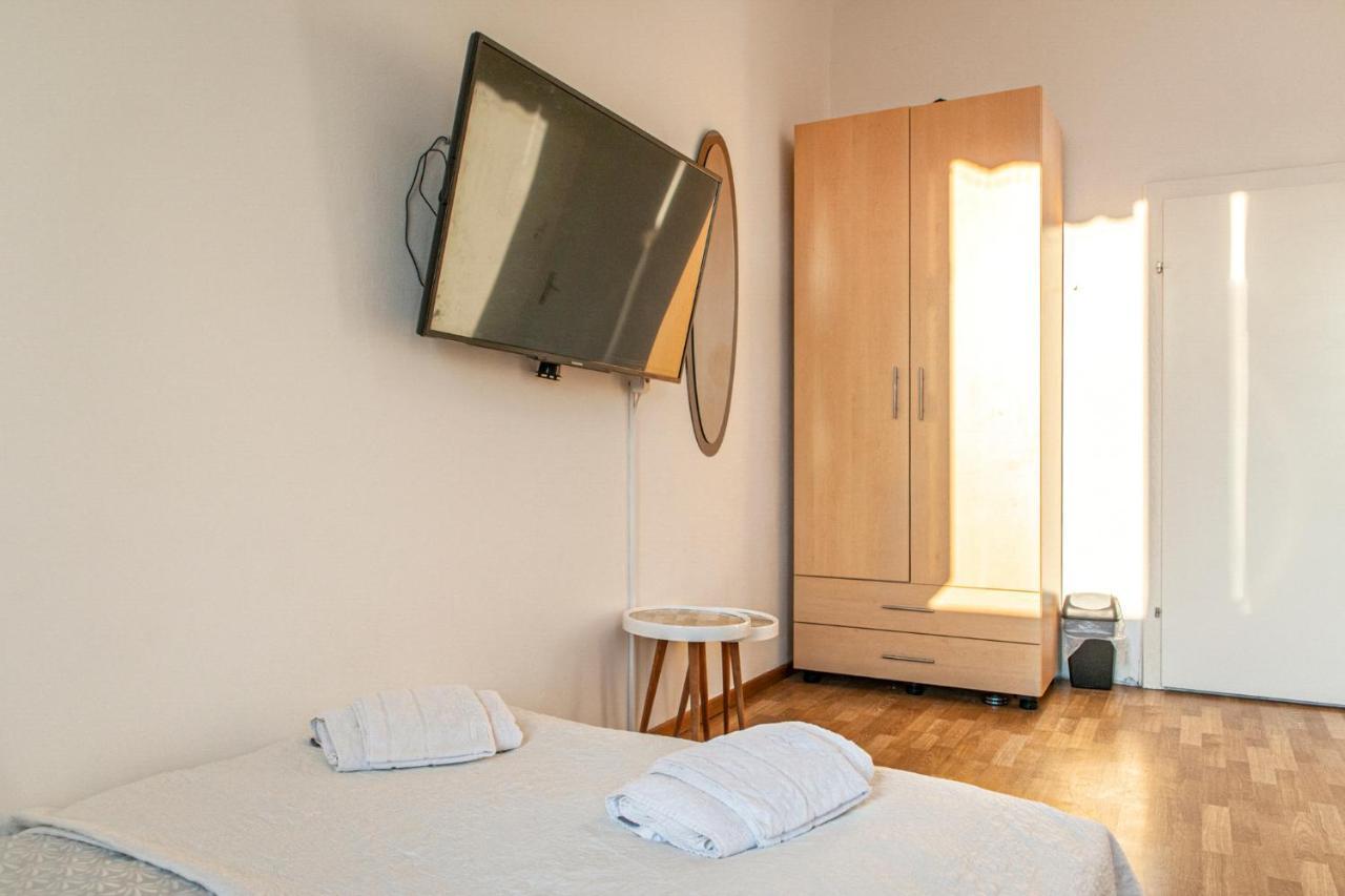 Joyful 2Br Shared Apt Near Millenium Tower & Danube River Wiedeń Zewnętrze zdjęcie