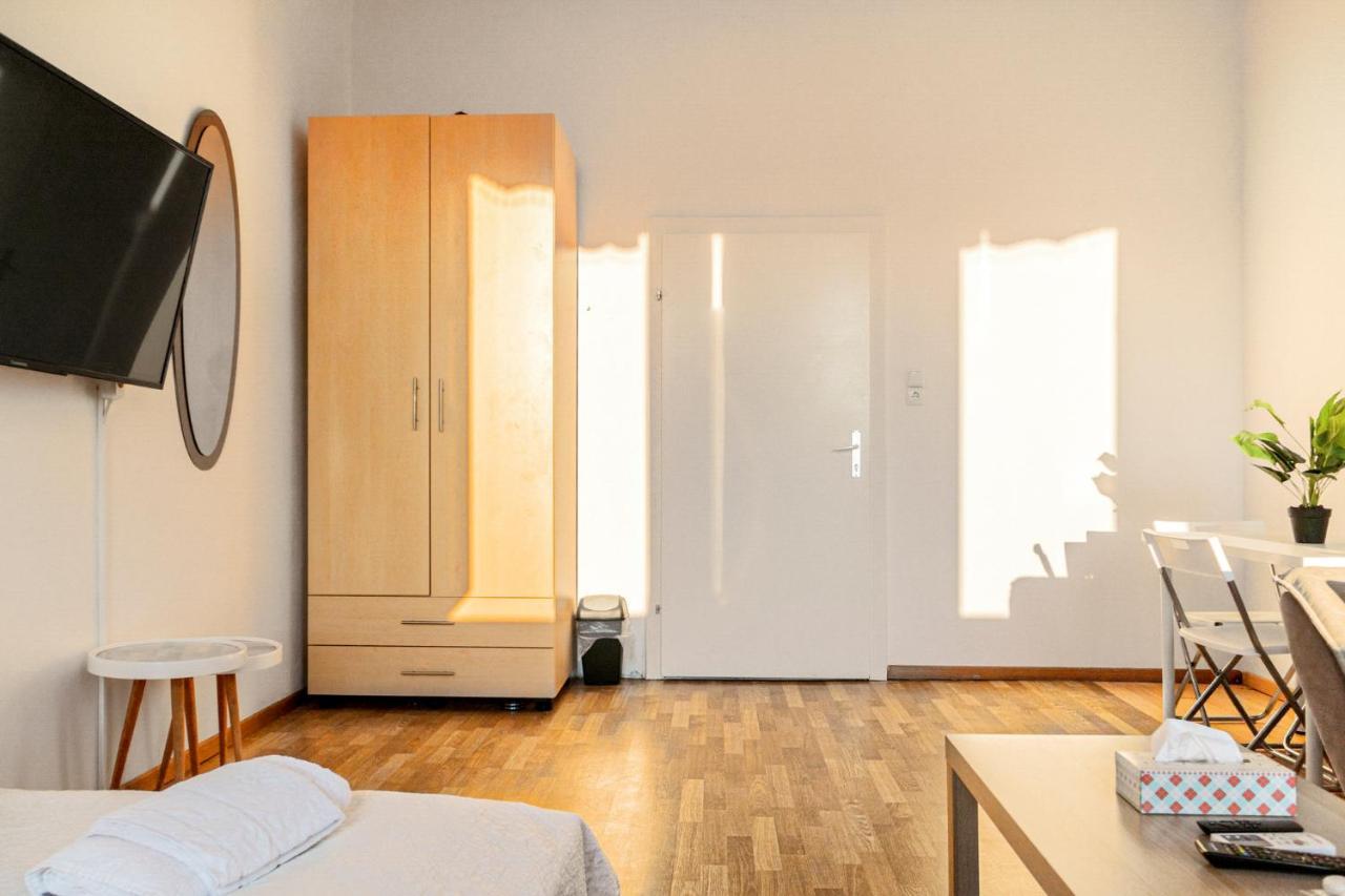 Joyful 2Br Shared Apt Near Millenium Tower & Danube River Wiedeń Zewnętrze zdjęcie