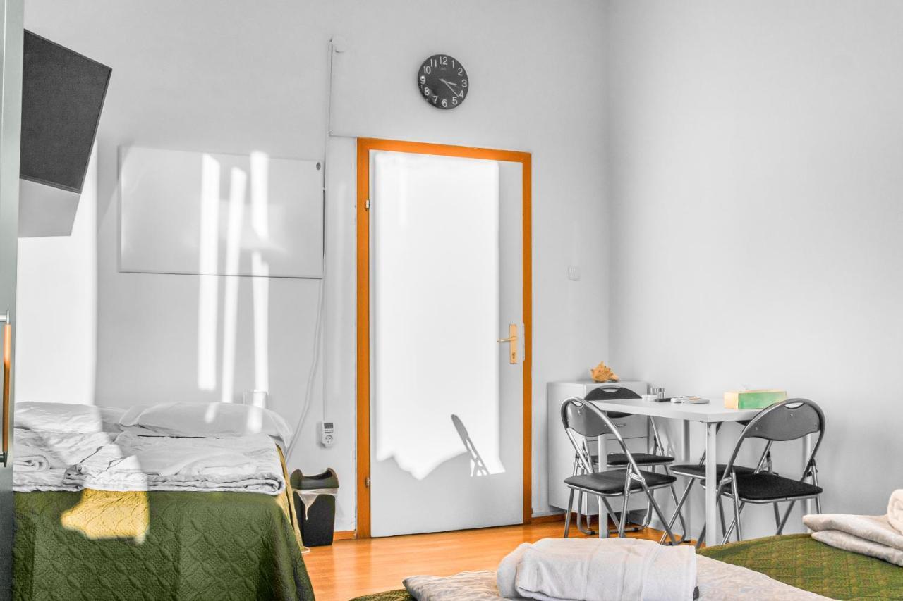 Joyful 2Br Shared Apt Near Millenium Tower & Danube River Wiedeń Zewnętrze zdjęcie